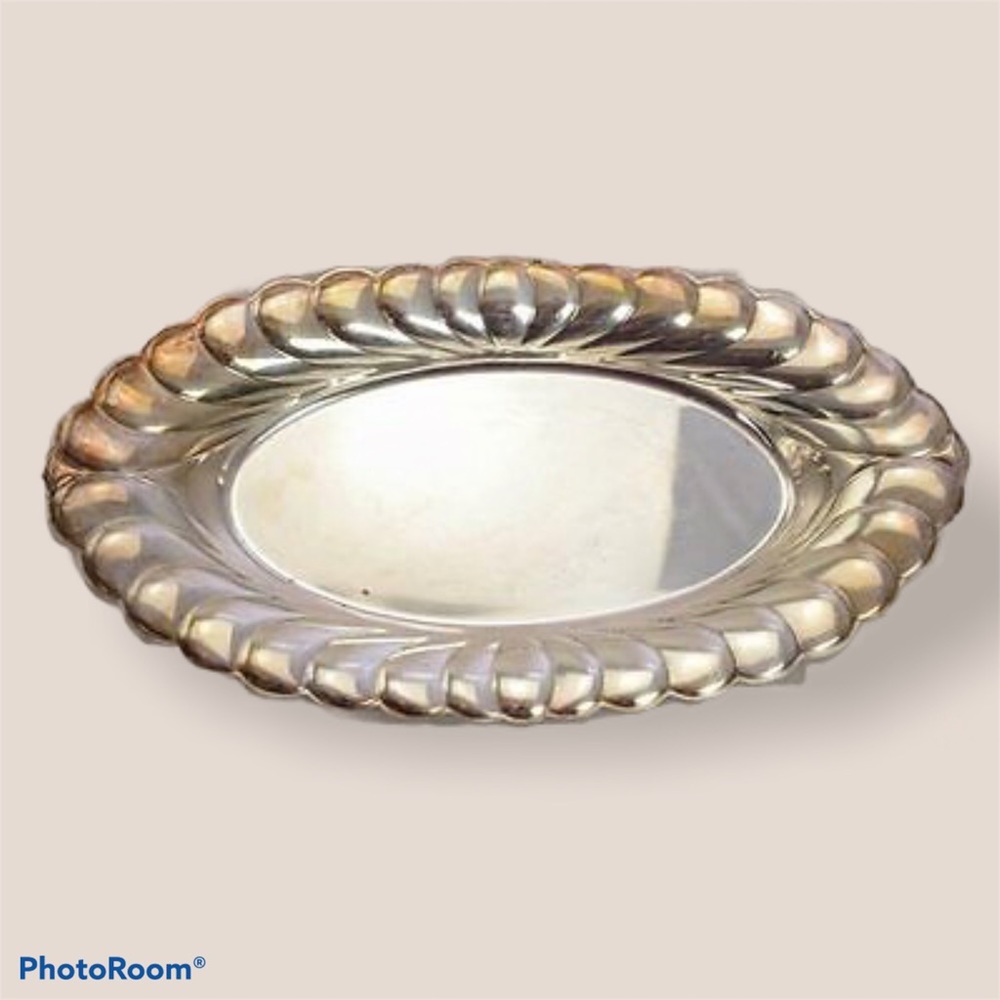 WM Rogers "Waverly" 3819 Silver Plate Oval Bread Serving Tray Dish Vintage